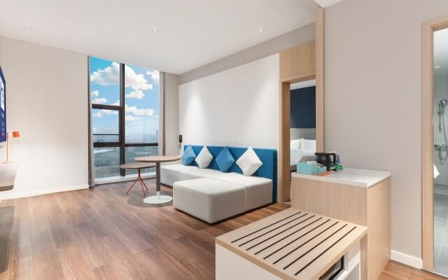 Holiday Inn Express Changsha University Tech City