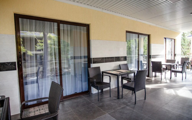 Alla-bay Hotel