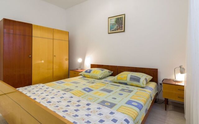 Apartment Petar