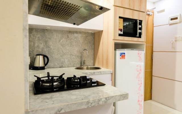 Comfortable Premiere 1BR at The Oasis Apartment
