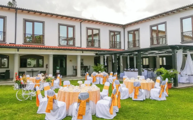 Barolo Hotel