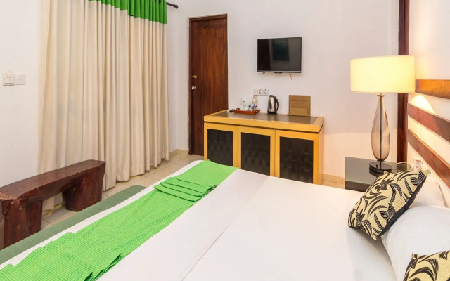 Eighth Wonder Resort