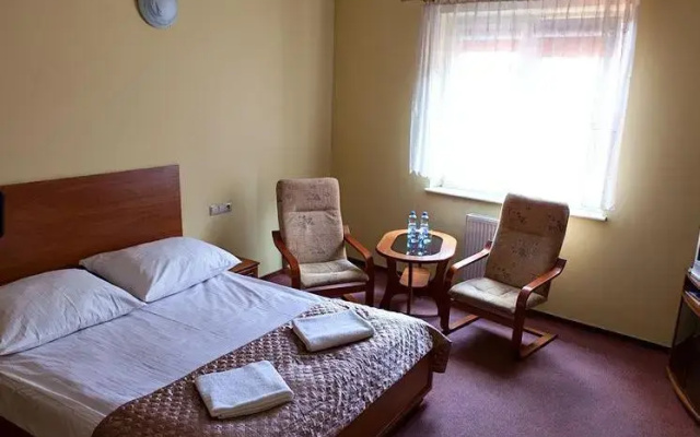 Hotel Omega