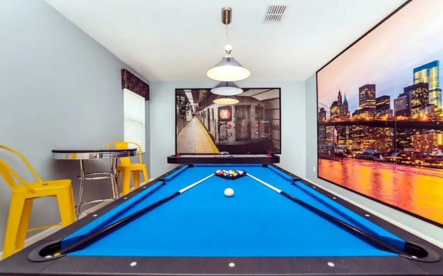 No Rear Neighbor 6BR Villa Private Pool Spa Disney