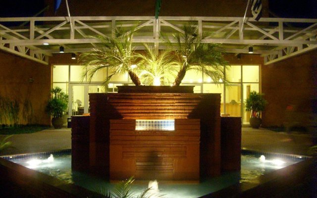 Carlton Plaza Baobá