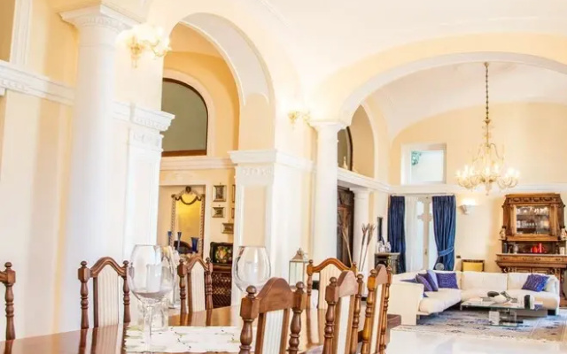 Villa Quattro Colonne
