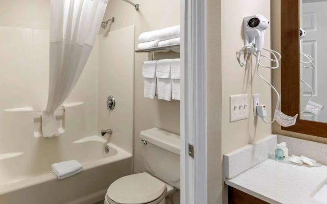 Quality Inn Seneca Clemson Area US-123
