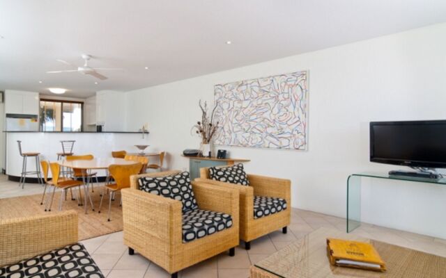 Bay Royal Apartments