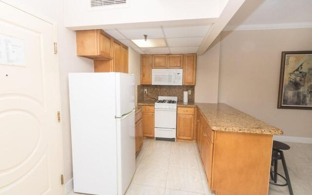 403 Ocean View Apartment Hollywood