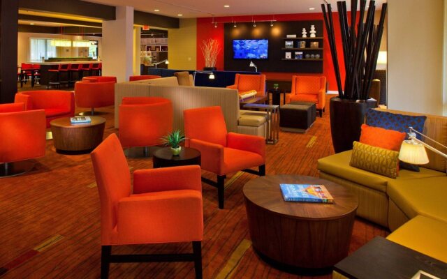 Courtyard by Marriott New Orleans Metairie