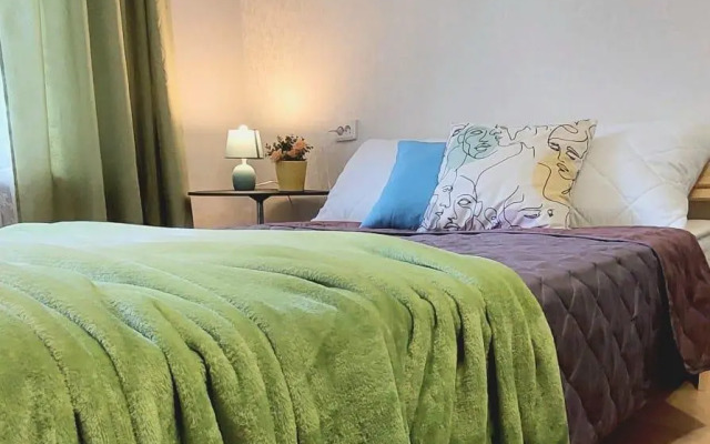 Апартаменты на проспекте Октября 23/5