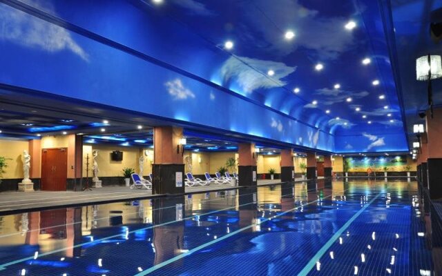 Chongqing Huachen International Hotel