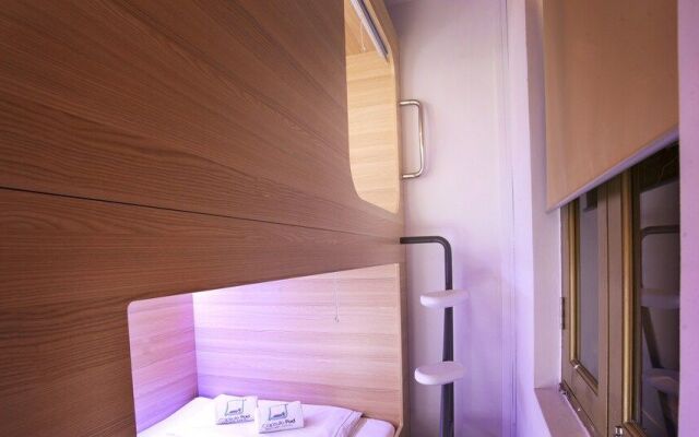 Capsule Pod Boutique Hostel