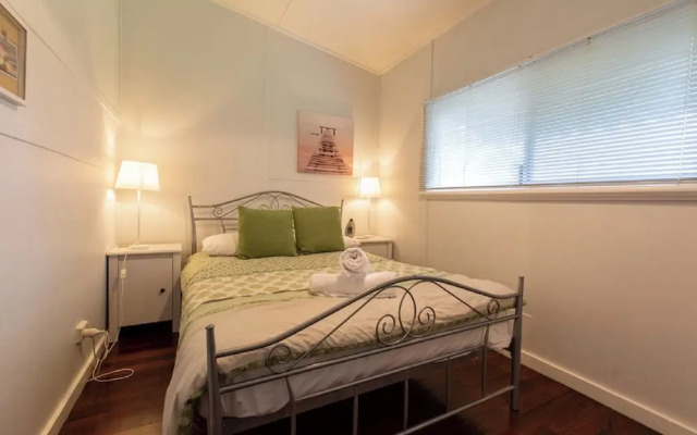 Relax and Unwind at Otters Retreat