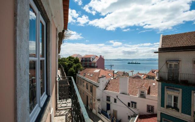 Portas do Teatro Apartments