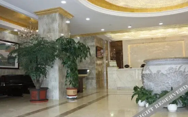 Tian Run Jin Zuo Hotel