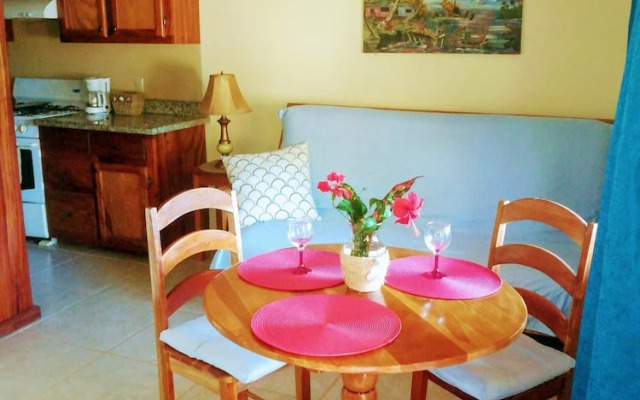 Dolce Cabana Waterfront Suites