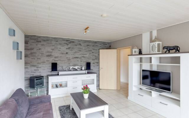 Pleasant Apartment in Altenbeken With Balcony