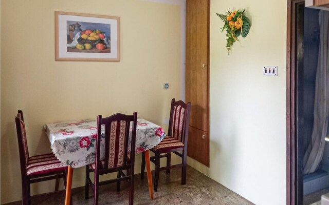 Nice Apartment in Zdrelac With Wifi and 2 Bedrooms