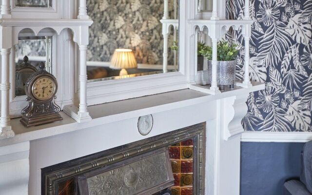 The Spa Chalet - Sea Views Pool Spa Gym