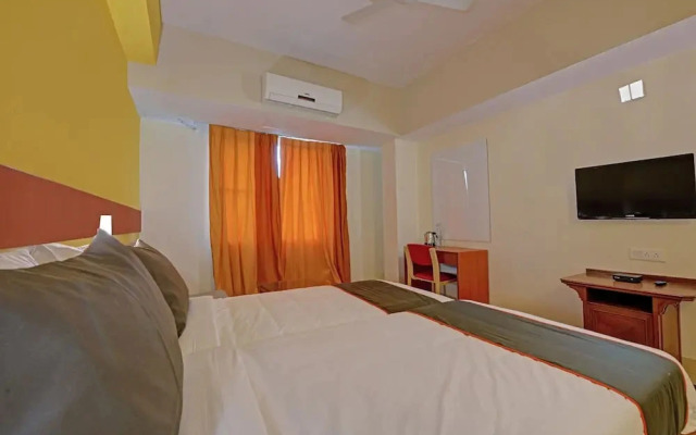 Collection O 40332 Hotel Casa Meridian