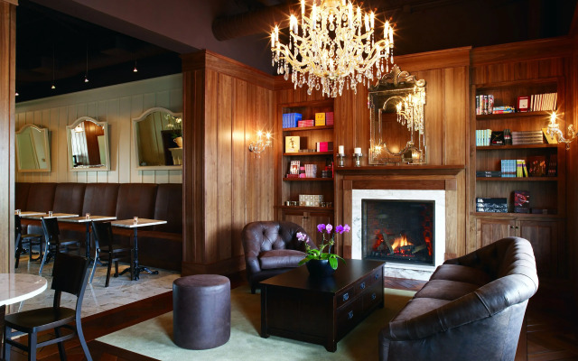 Inn On Woodlake