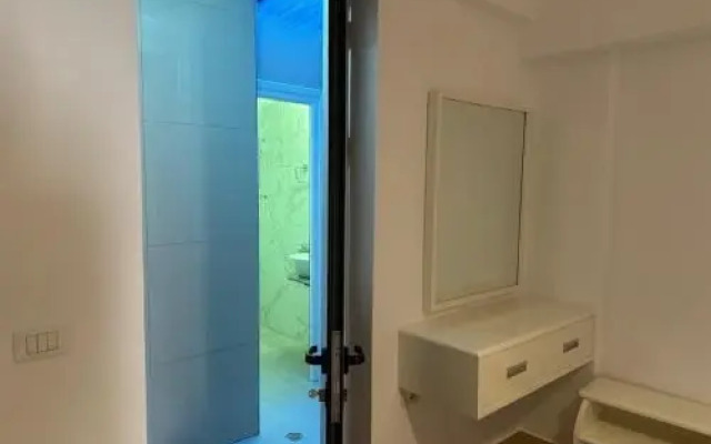 George Sea View Apartment