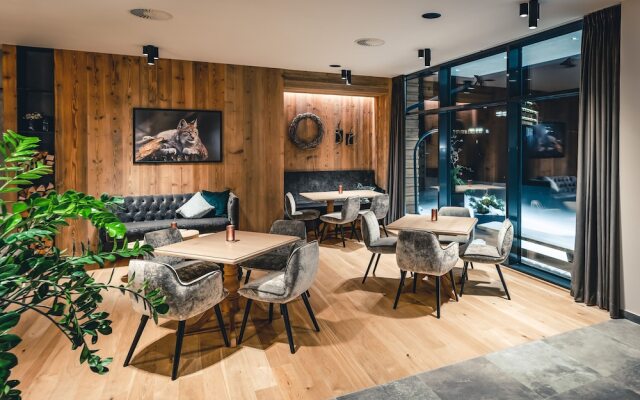 Lux Alp Chalet