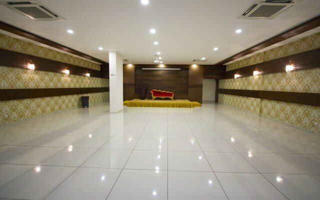Jalashray Resort