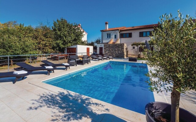 Stunning Home in Labin With Wifi and 4 Bedrooms