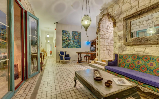 Vespera Hotel