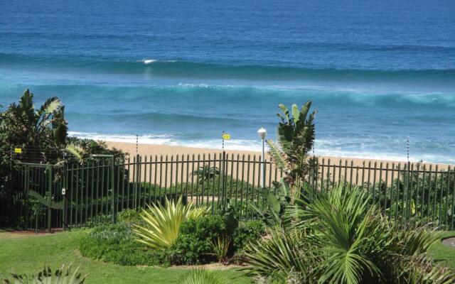 22 Kyalanga Beachfront Apartment