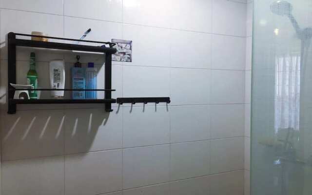 A House with Tea Fragrance