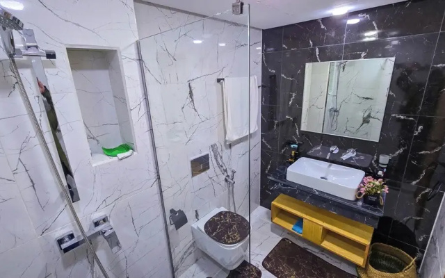 Luxury Living - Near to football stadium