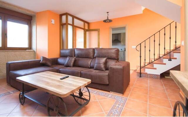 House - 4 Bedrooms with WiFi - 107751