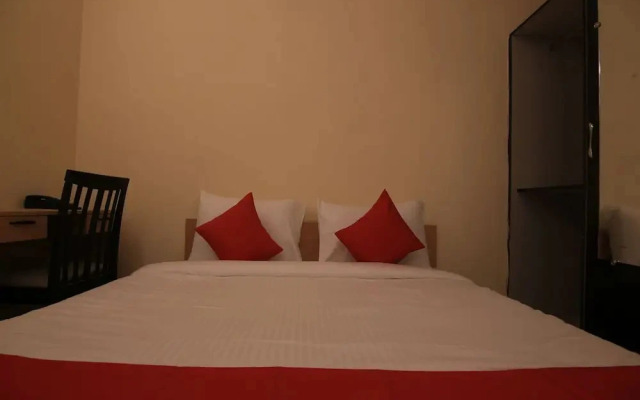 OYO Flagship 30350 New Residency Sector 17 Rohini