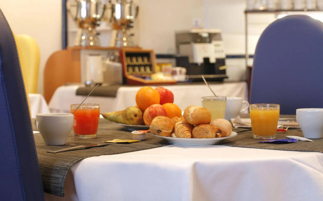 Kyriad Direct Rennes Ouest