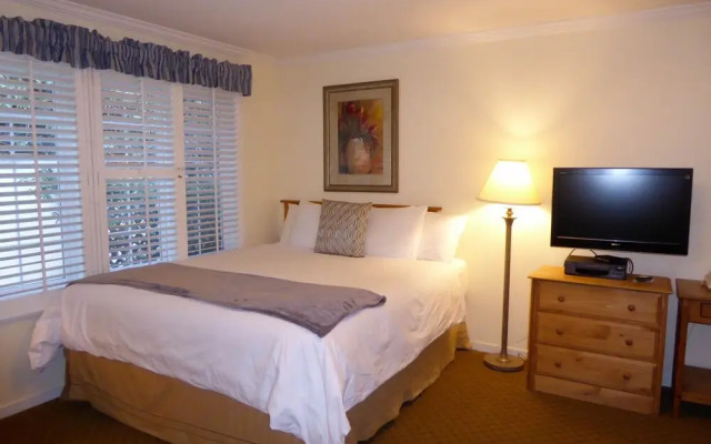 Briarwood Inn