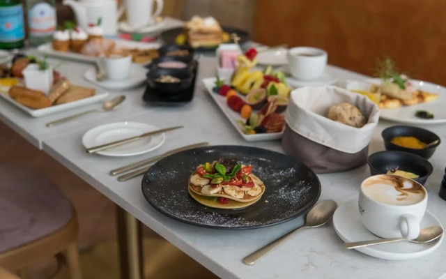 The Cumberland Hotel by NEU Collective