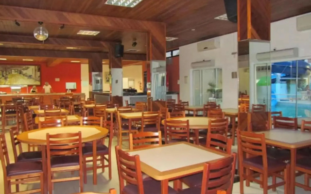 Tropicanas Hotel