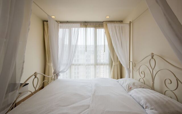 The Cliff Condominium by GrandisVillas