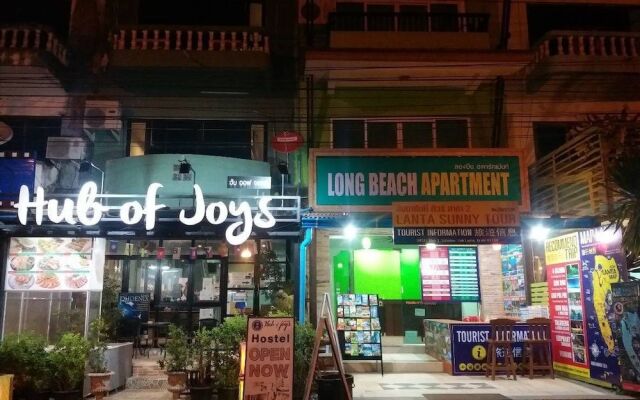 Lanta Long Beach Apartment - Hostel