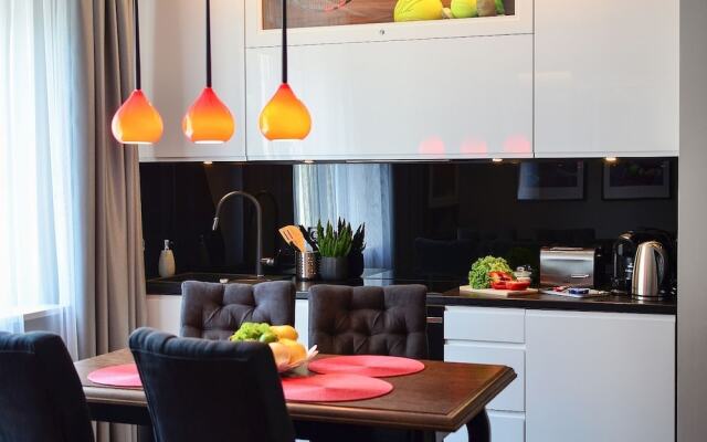 AGA Tenis Apartments by Radwanska