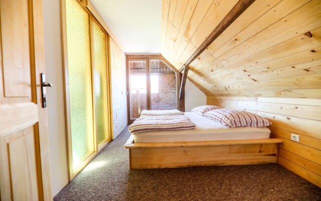 Treehouse Na Škaluc