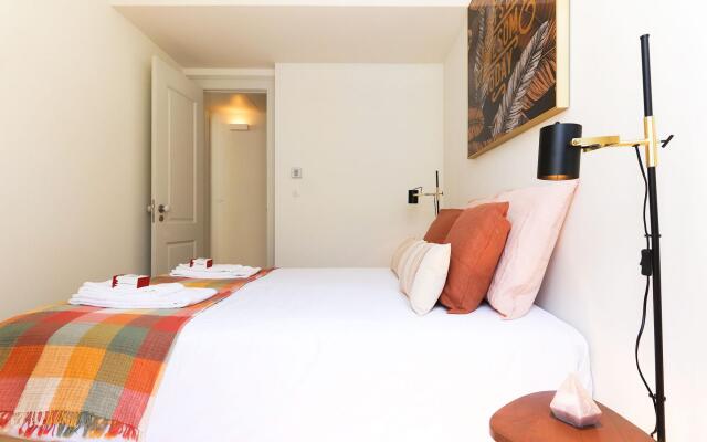 Downtown Santa Justa by Homing