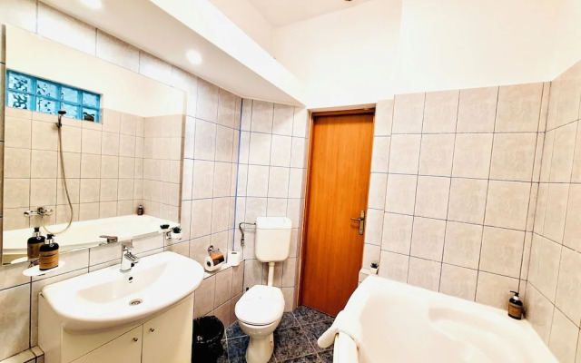 Victoriei Old Town Apartment