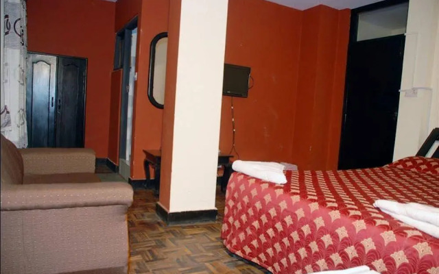 Peak Point Hotel