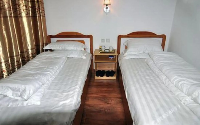 CHANGBAISHANSHENGSHIHOTEL
