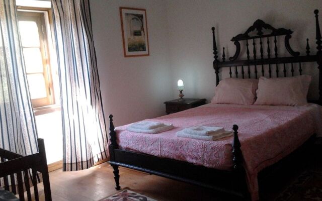 Historical 4 - Bedroom Villa in Alcobaca