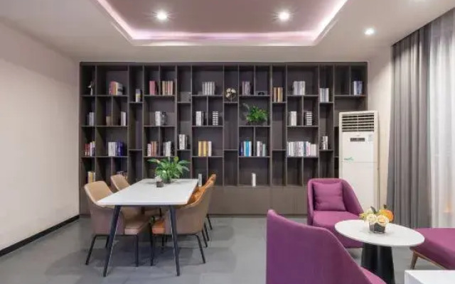 Grace Inn Luozhuang Branch